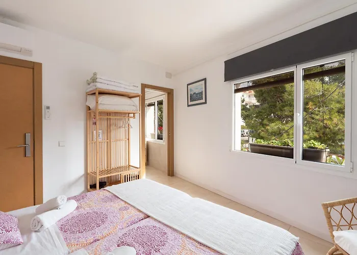 Sitges Beach Hostal Bonanza